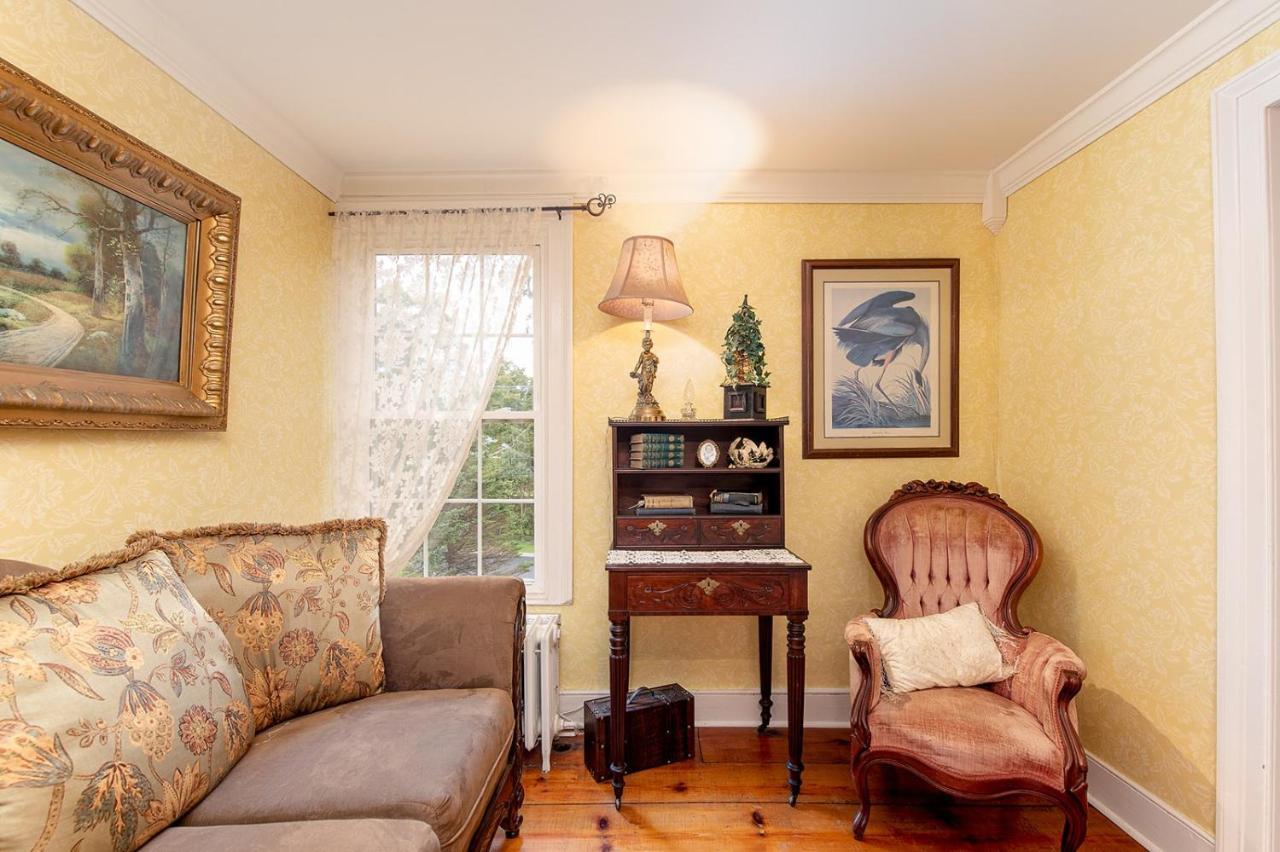 Van Winkle Inn Greenville Екстер'єр фото