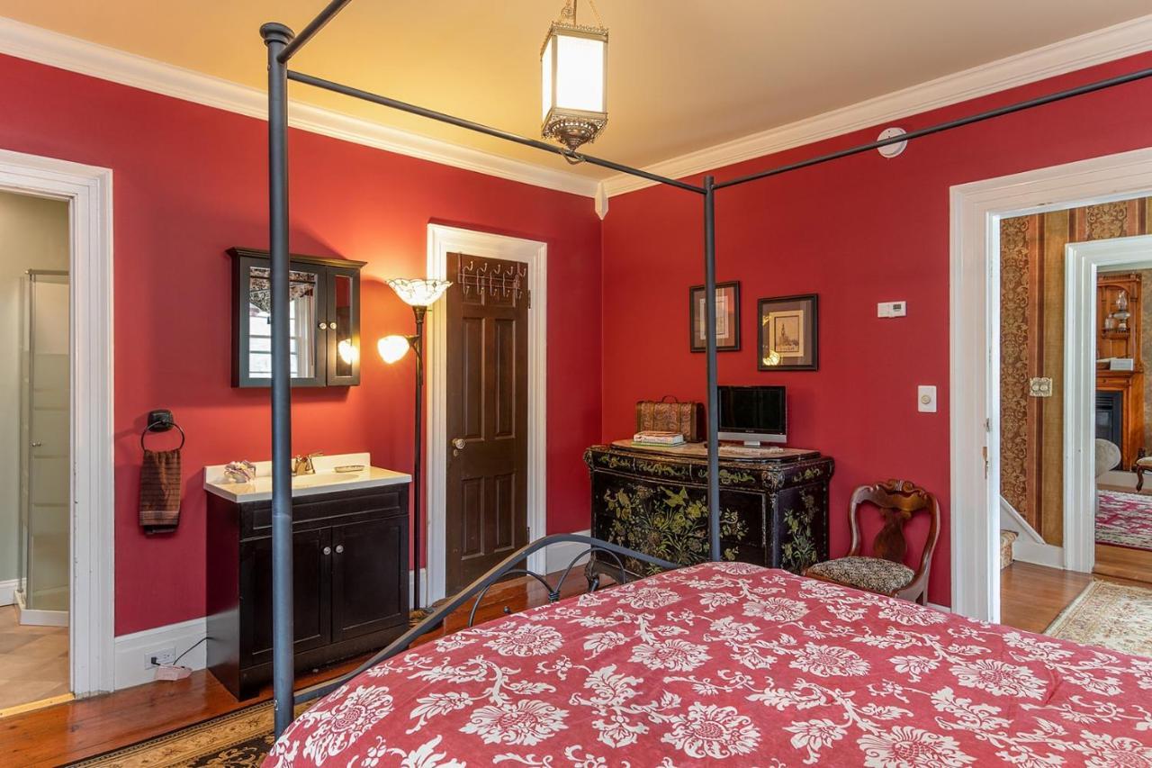 Van Winkle Inn Greenville Екстер'єр фото