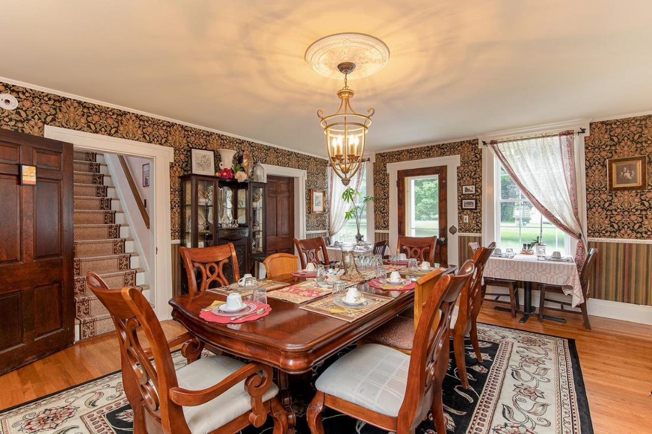 Van Winkle Inn Greenville Екстер'єр фото