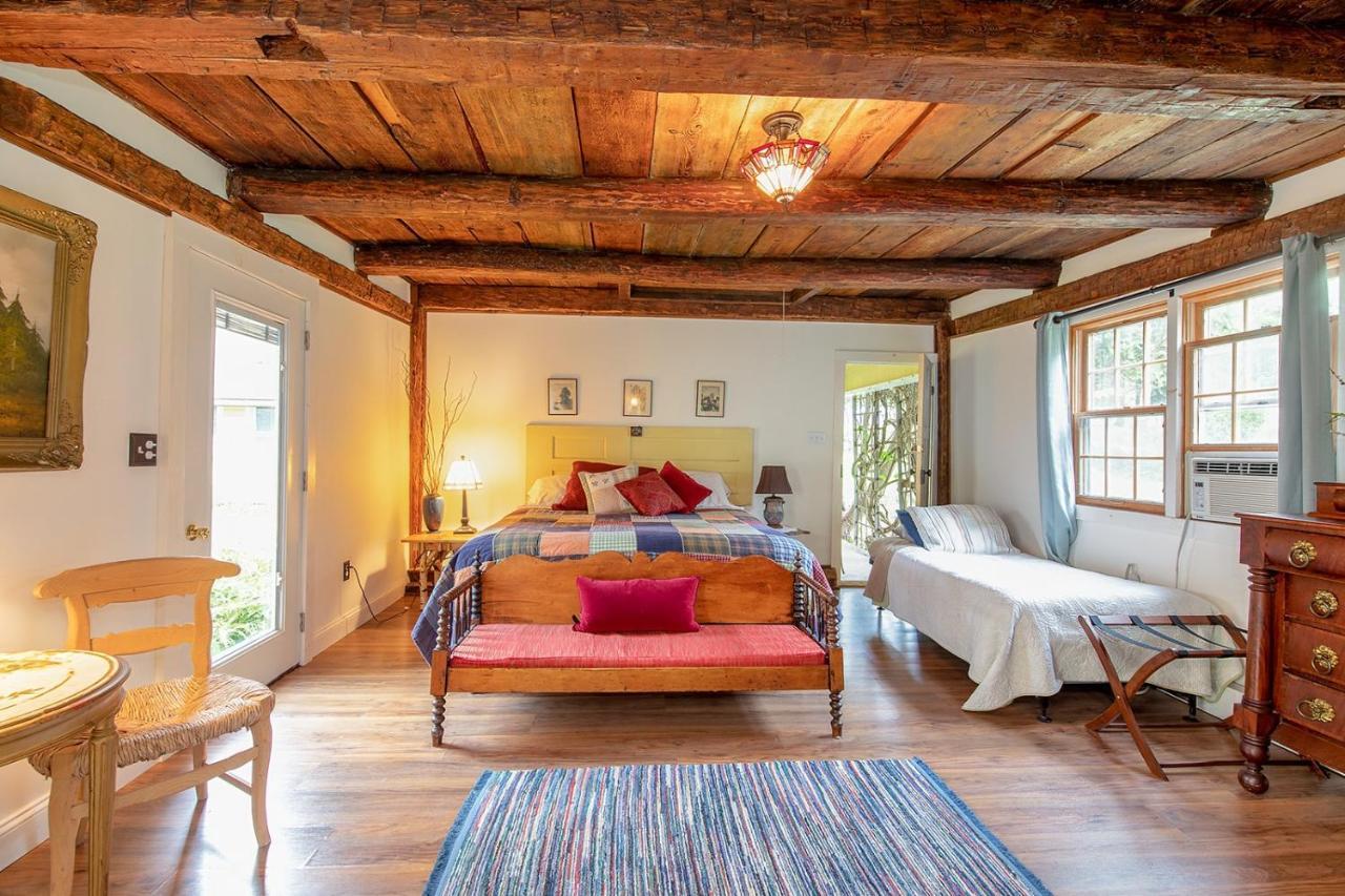 Van Winkle Inn Greenville Екстер'єр фото