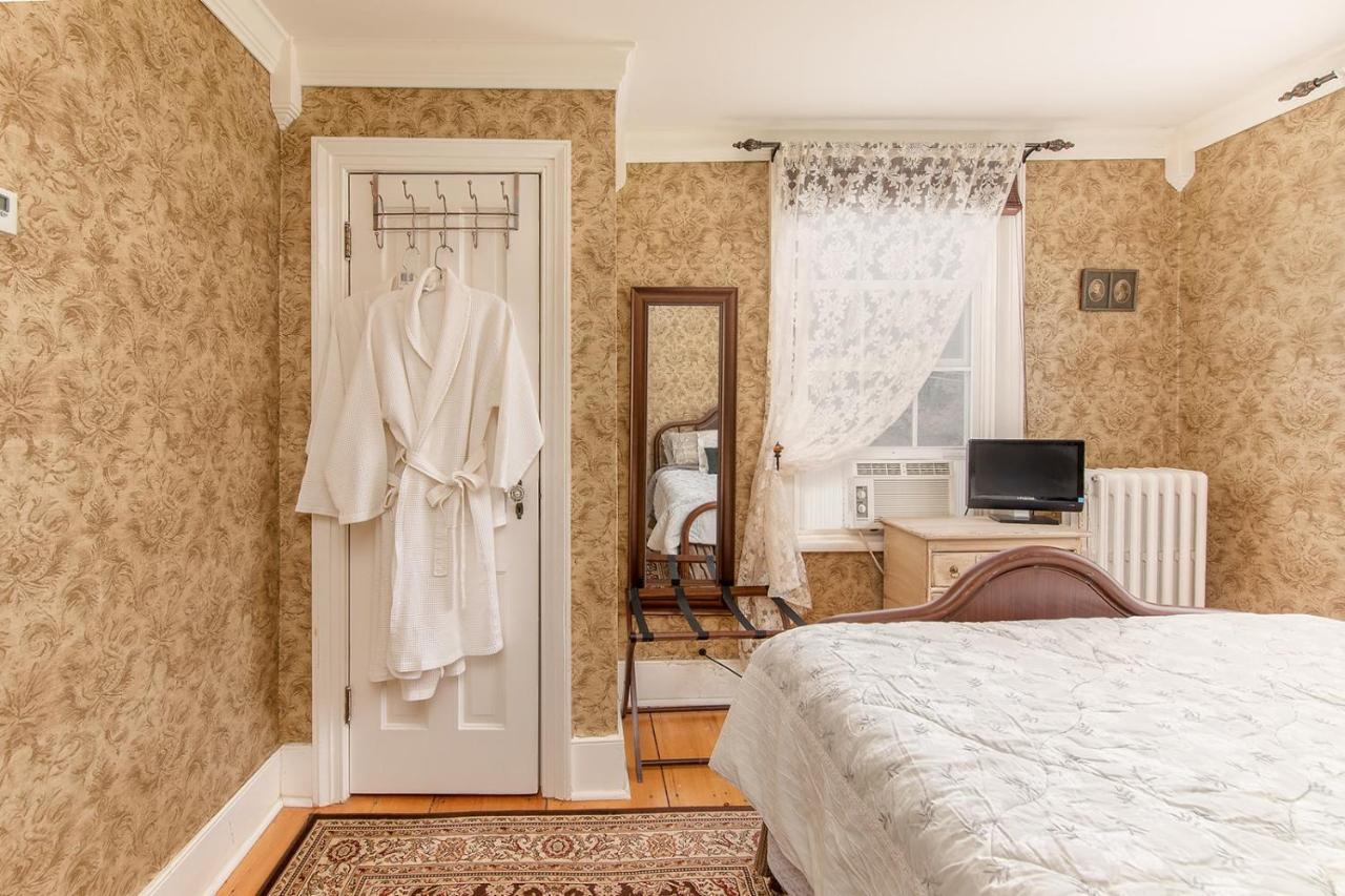 Van Winkle Inn Greenville Екстер'єр фото
